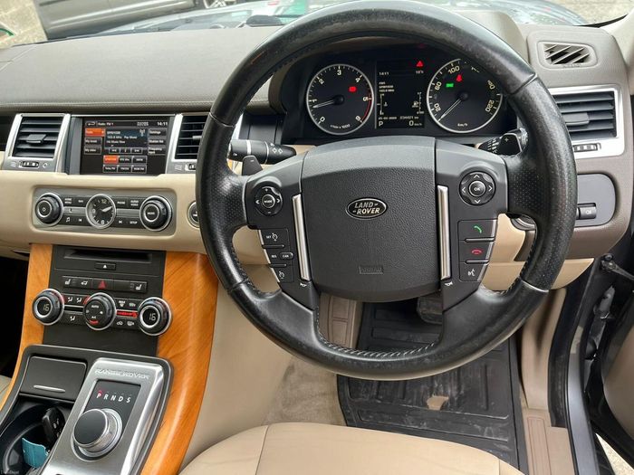 Land Rover Range Rover Sport 2013
