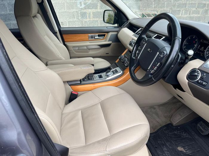 Land Rover Range Rover Sport 2013