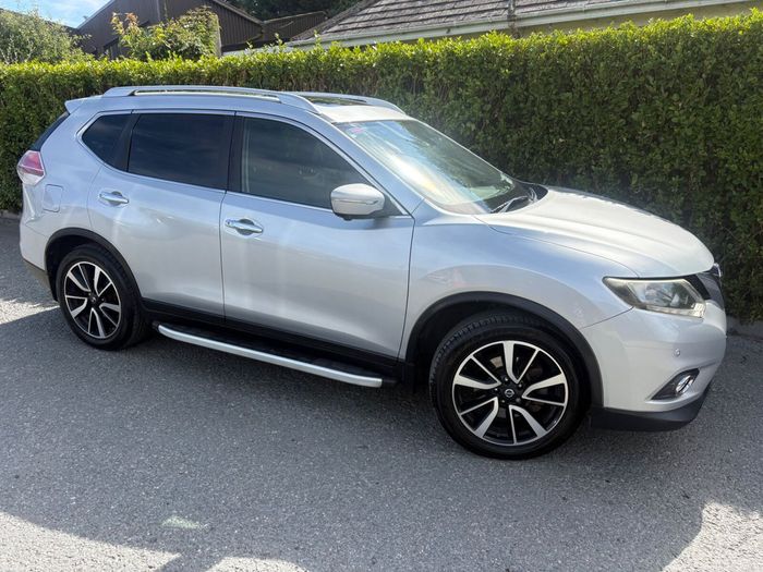 Nissan X-Trail 2015