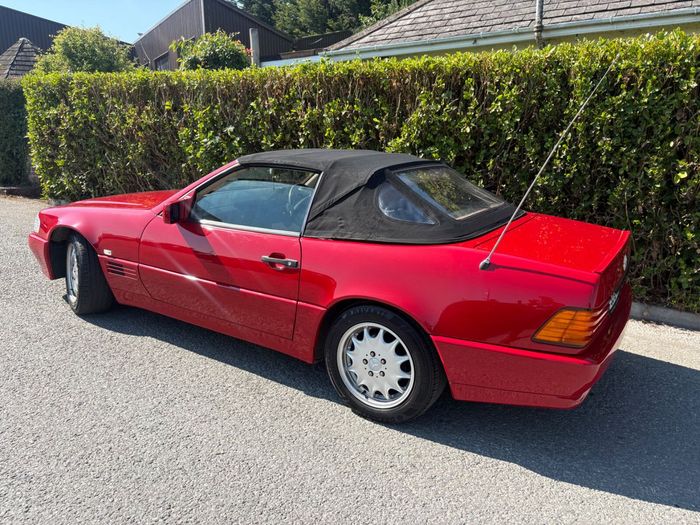 Mercedes-Benz SL-Class 1993