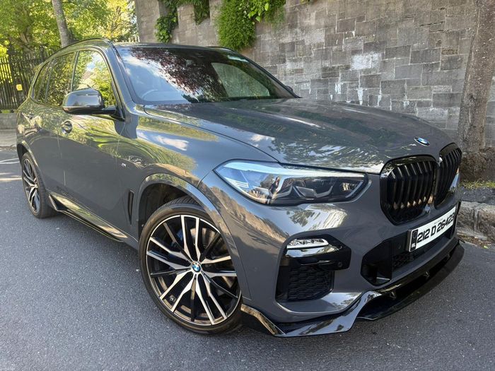 BMW X5 2021
