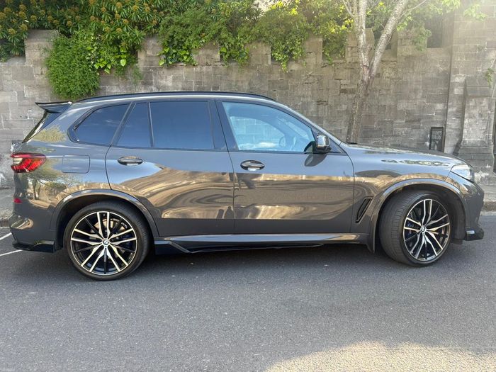 BMW X5 2021