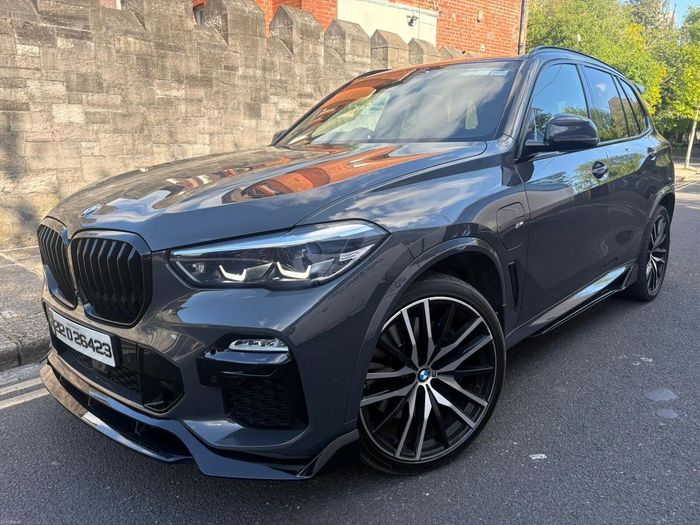 BMW X5 2021