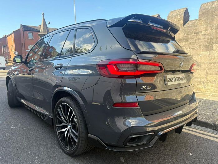 BMW X5 2021
