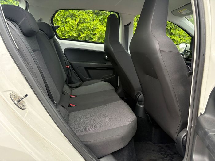 Volkswagen Up! 2012