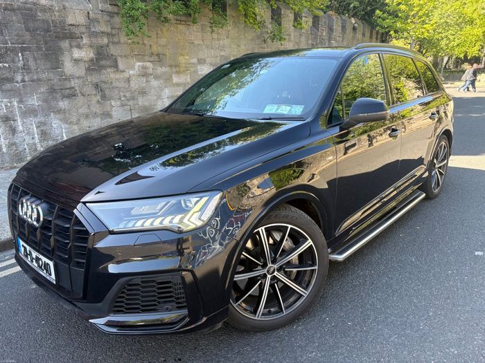Audi Q7 2021