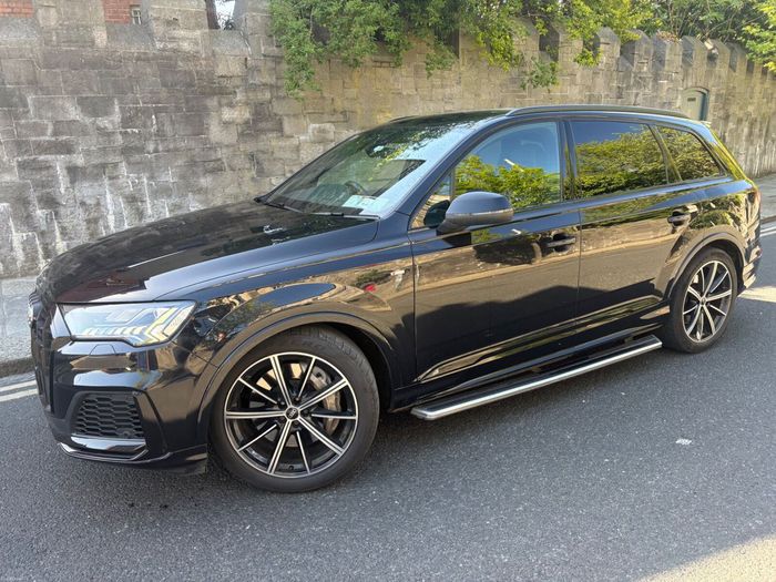 Audi Q7 2021