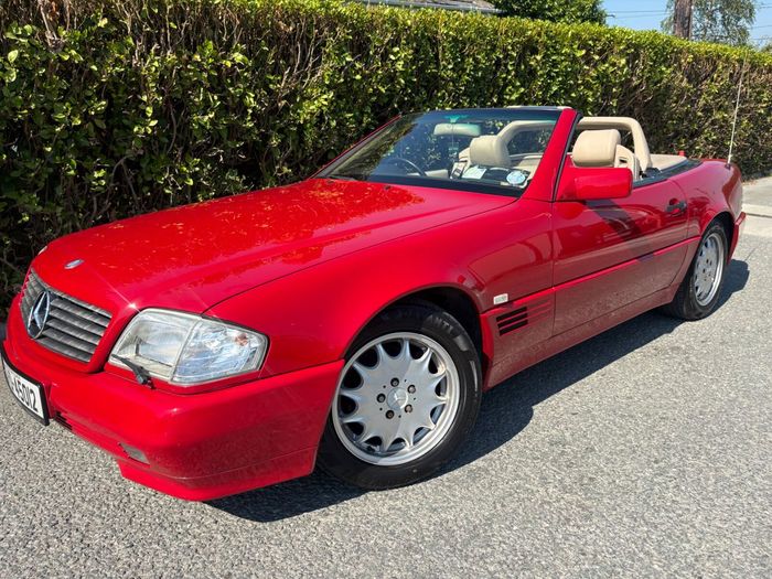Mercedes-Benz SL-Class 1993