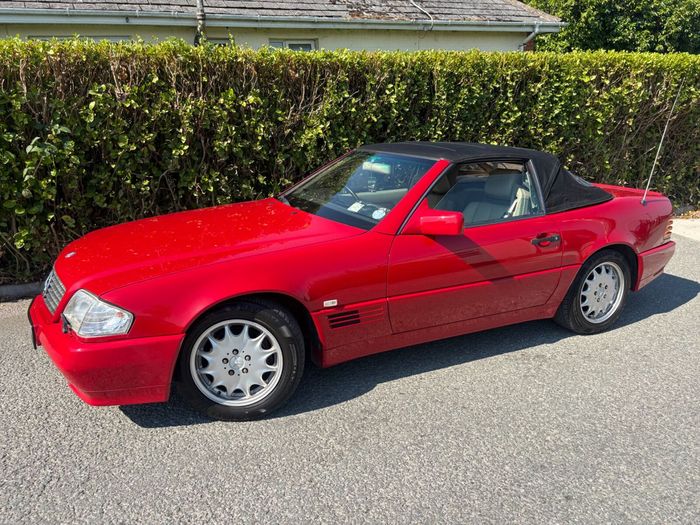 Mercedes-Benz SL-Class 1993