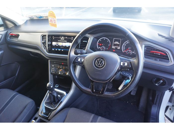 Volkswagen T-Roc 2021