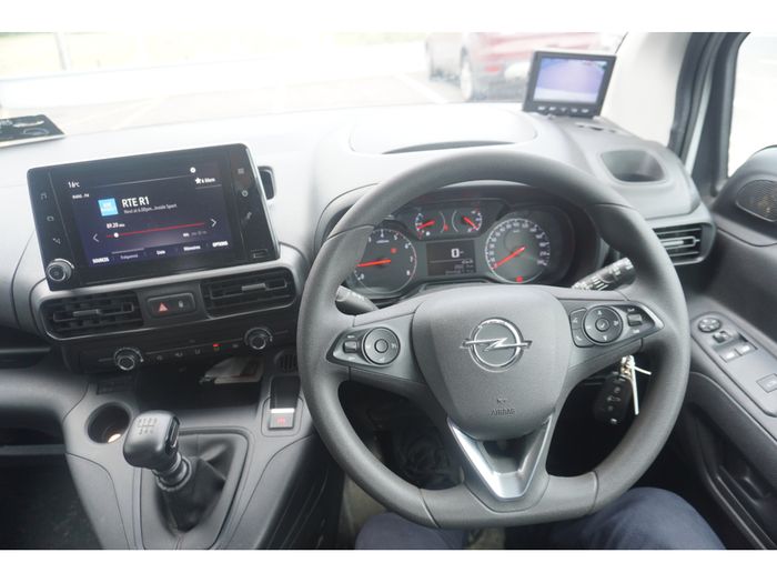 Opel Combo 2023