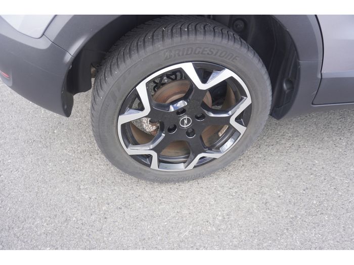 Opel Crossland X 2024