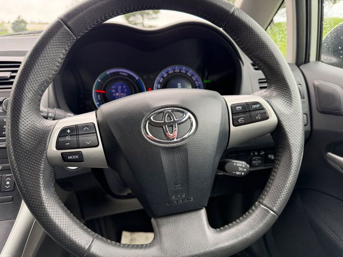 Toyota Auris 2012