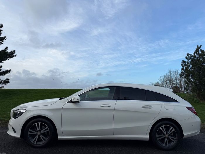 Mercedes-Benz CLA 2017