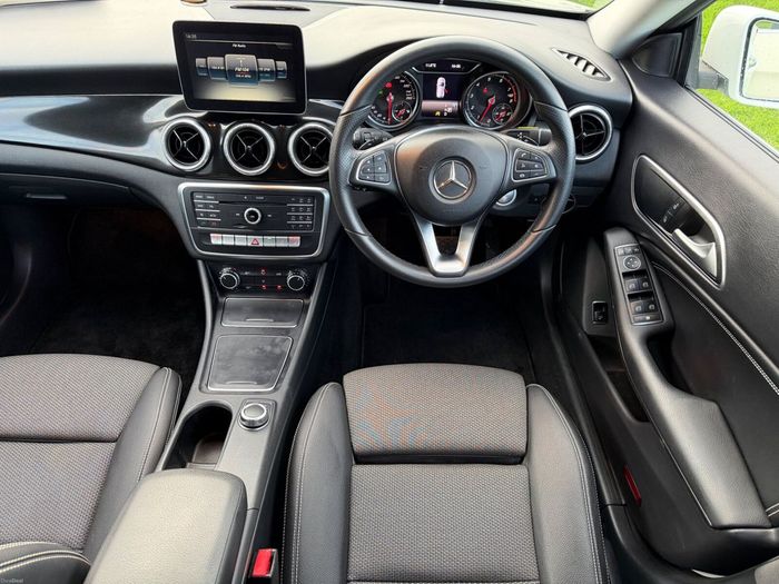 Mercedes-Benz CLA 2017