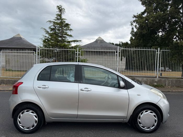 Toyota Yaris 2006