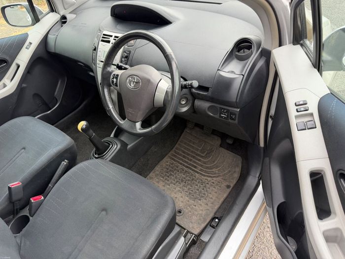 Toyota Yaris 2006