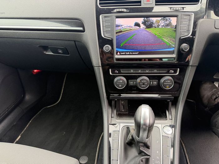 Volkswagen Golf 2016