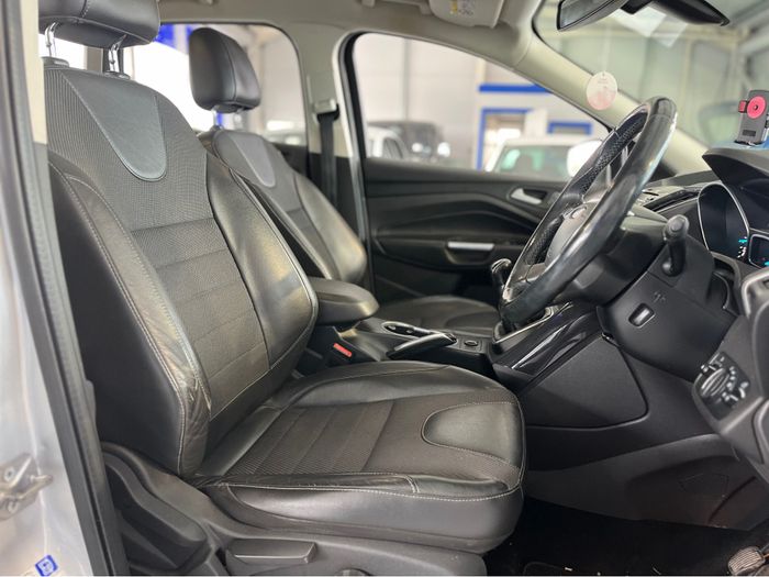 Ford Kuga 2015