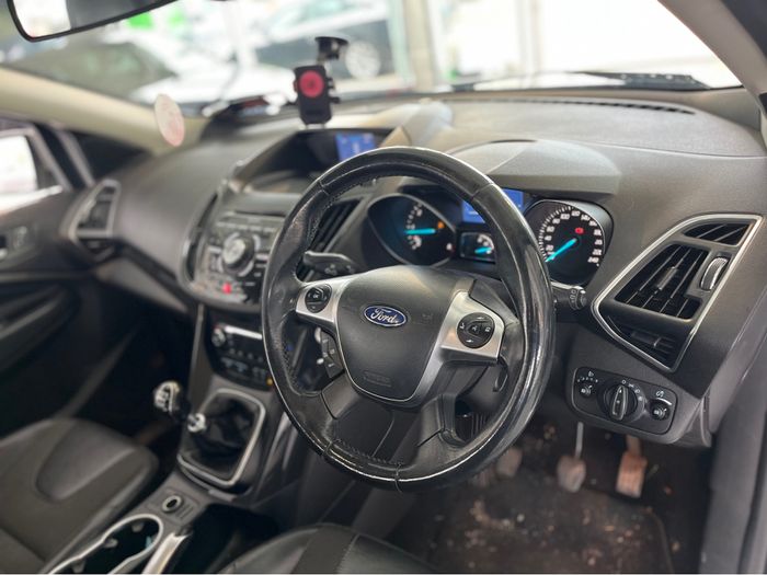 Ford Kuga 2015