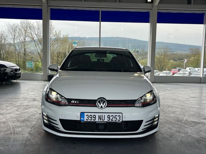 Volkswagen Golf 2014