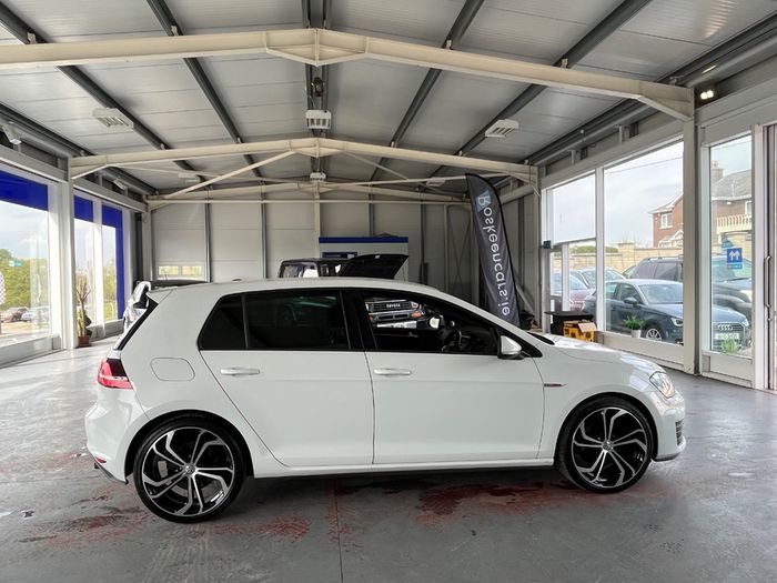 Volkswagen Golf 2014