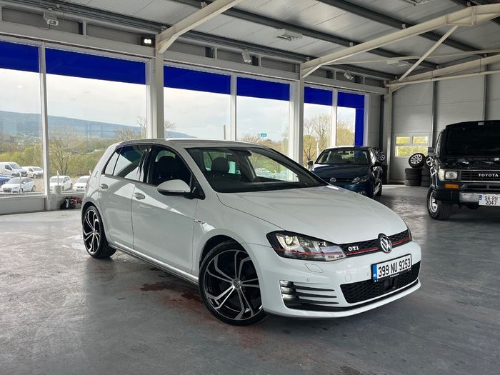 Volkswagen Golf 2014