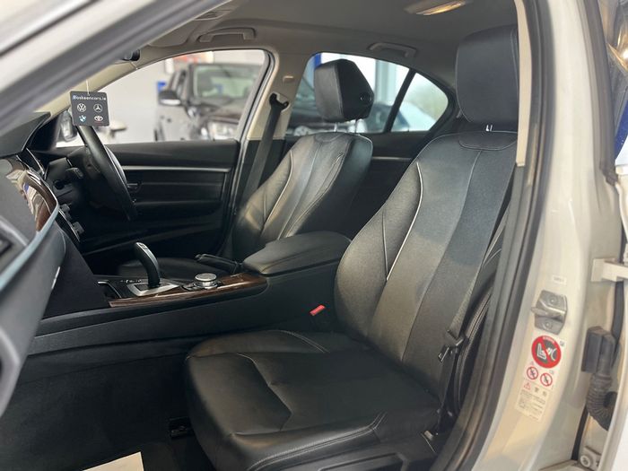 BMW 3 Series 2017