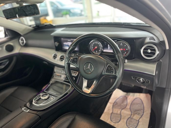 Mercedes-Benz E-Class 2017