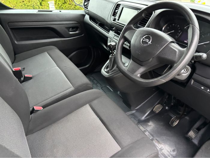 Opel Vivaro 2023