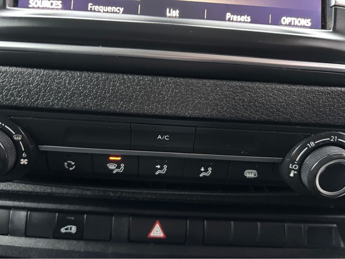 Opel Vivaro 2023