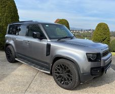 Land Rover Defender 2023