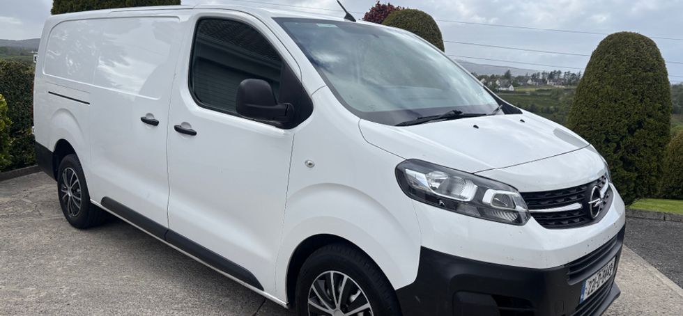Opel Vivaro 2022