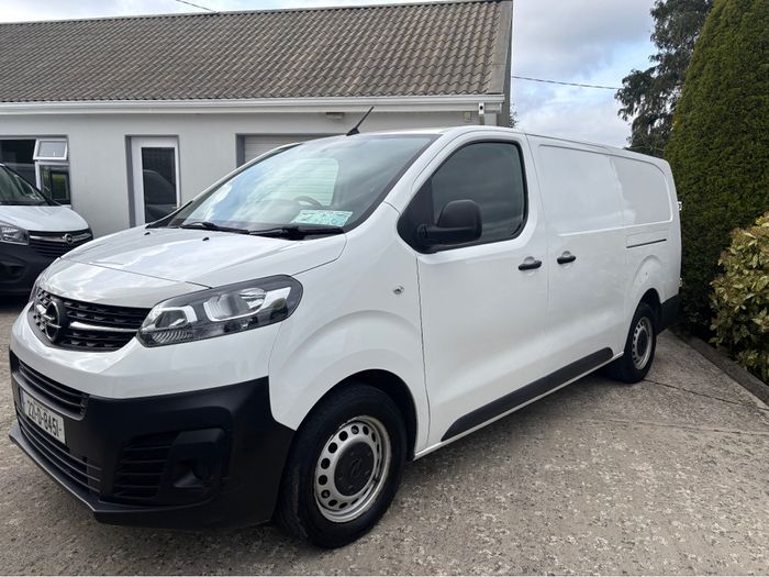 Opel Vivaro 2022