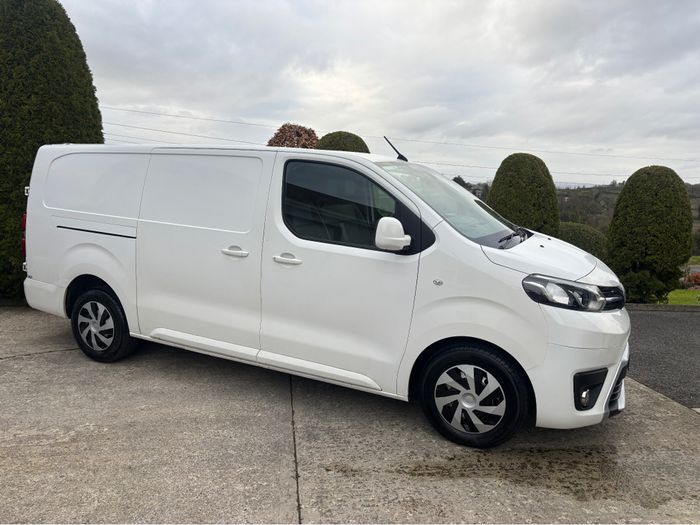 Toyota Proace 2020