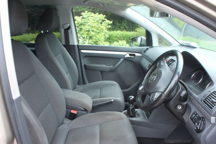 Volkswagen Touran 2013