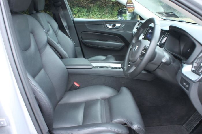 Volvo XC60 2023