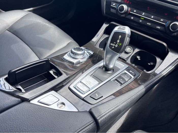BMW 5 Series 2016