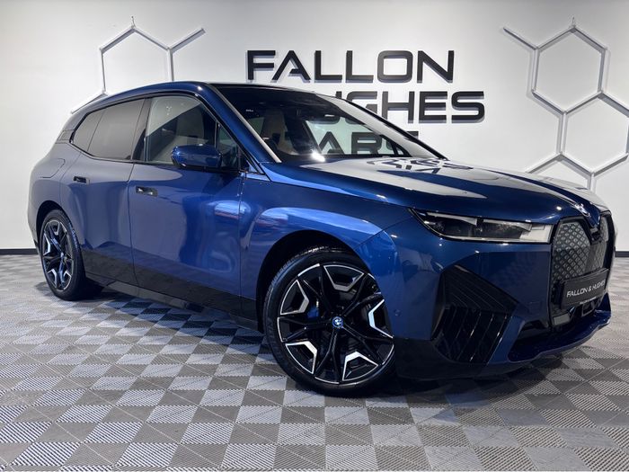 BMW IX 2022