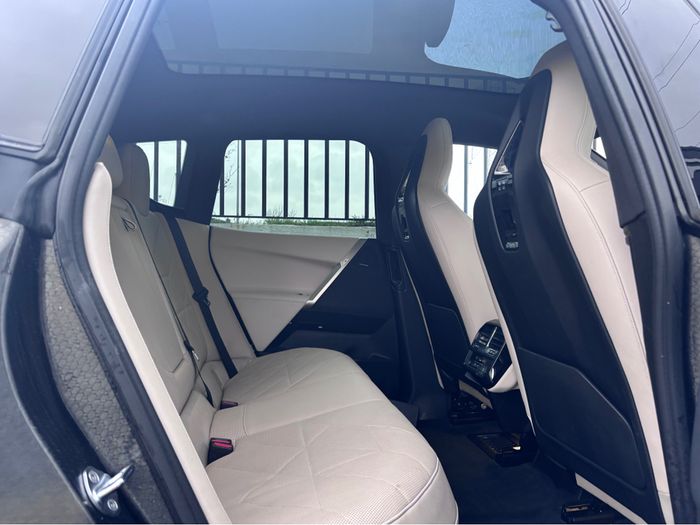 BMW IX 2022