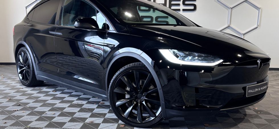Tesla Model X 2019