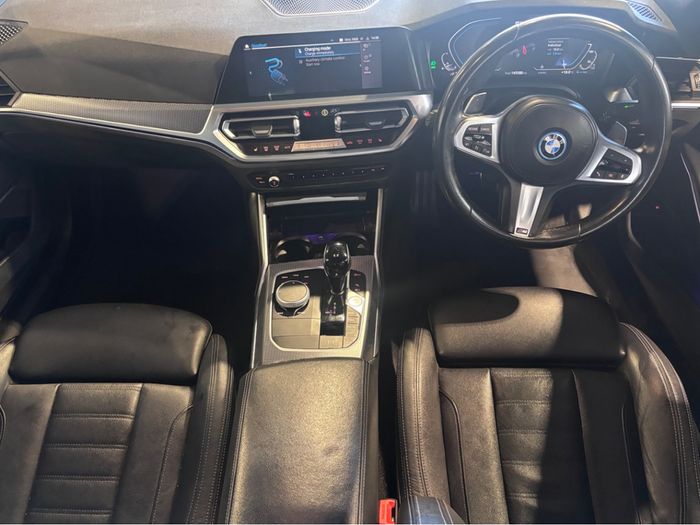BMW 3 Series 2022