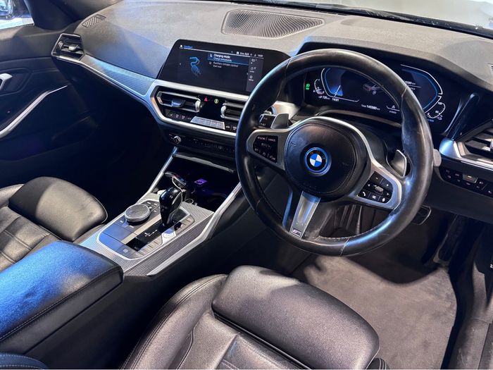 BMW 3 Series 2022
