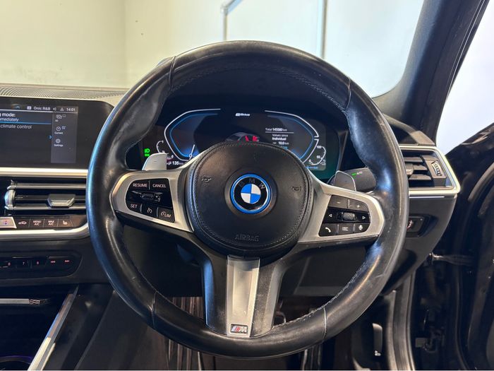 BMW 3 Series 2022