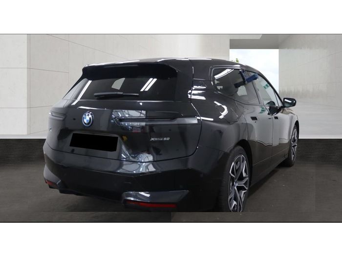 BMW IX 2023