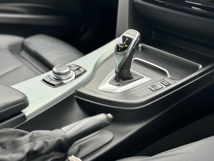 BMW 3 Series 2017