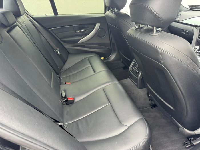 BMW 3 Series 2017