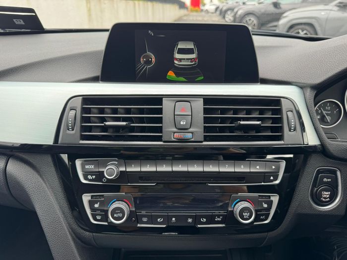 BMW 3 Series 2017