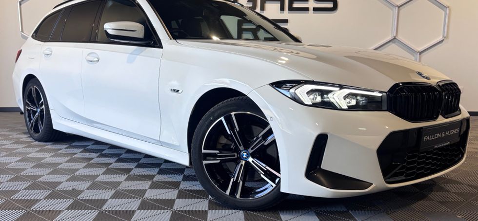 BMW 3 Series 2023