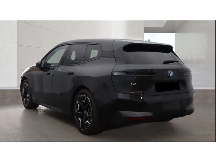 BMW IX 2023